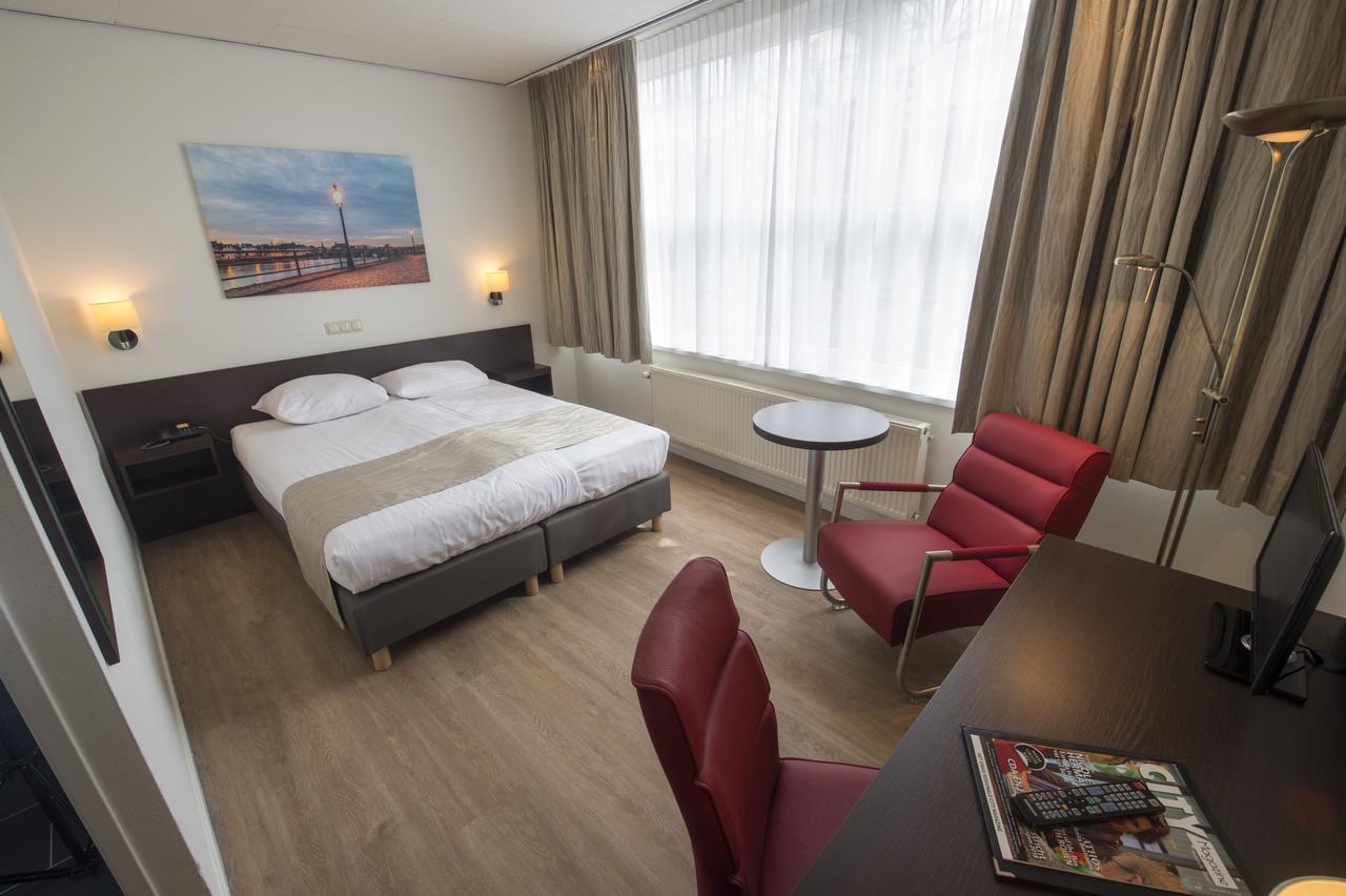 Hotel Restaurant In Den Hoof Maastricht Exteriör bild